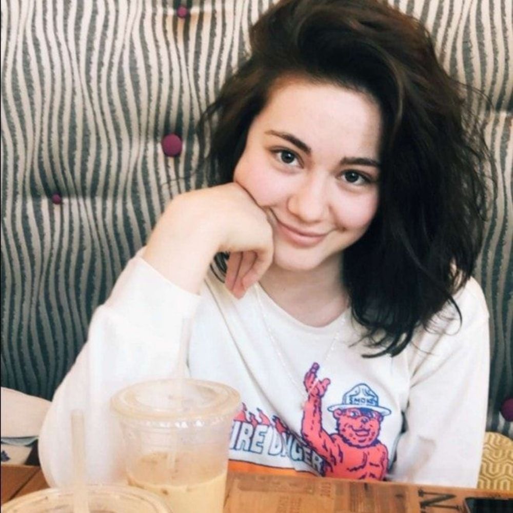 Meet your Posher, Anna